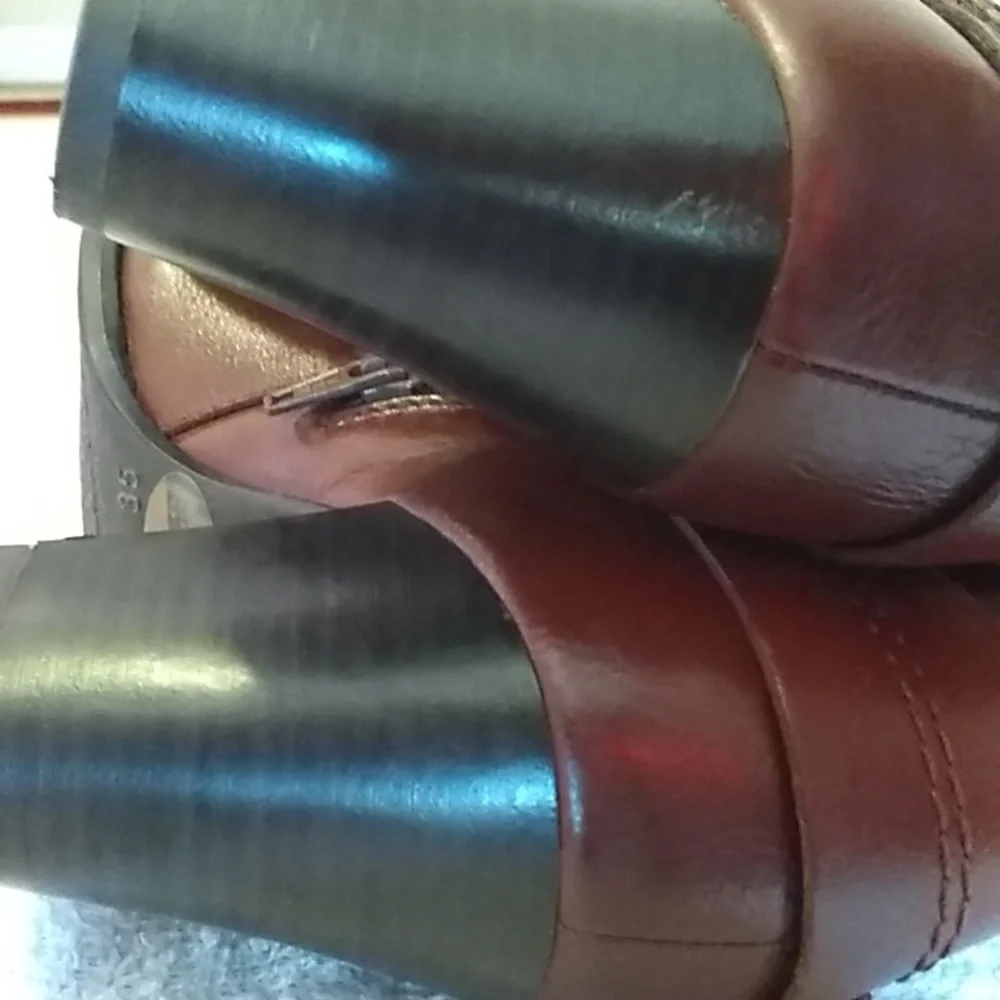 Boots - Picture 7 of 7